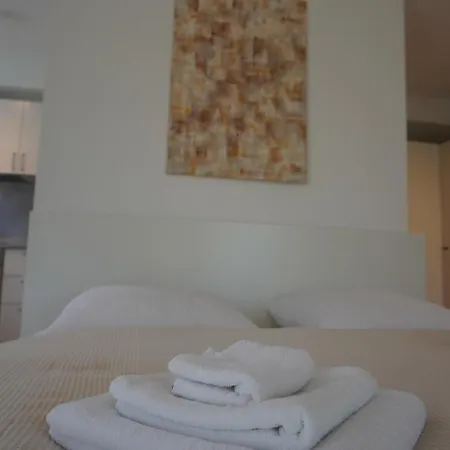 Hb-living Apartment-rheinblick Daire *
